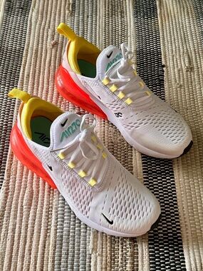 Nike Air 270 Sneakers